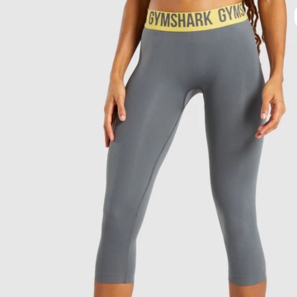Gymshark Fit Seamless Cropped Leggings women's Size Small in Gray and Yellow